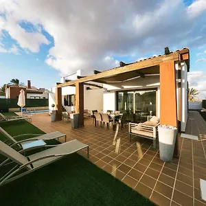  Villa Villa James Spain